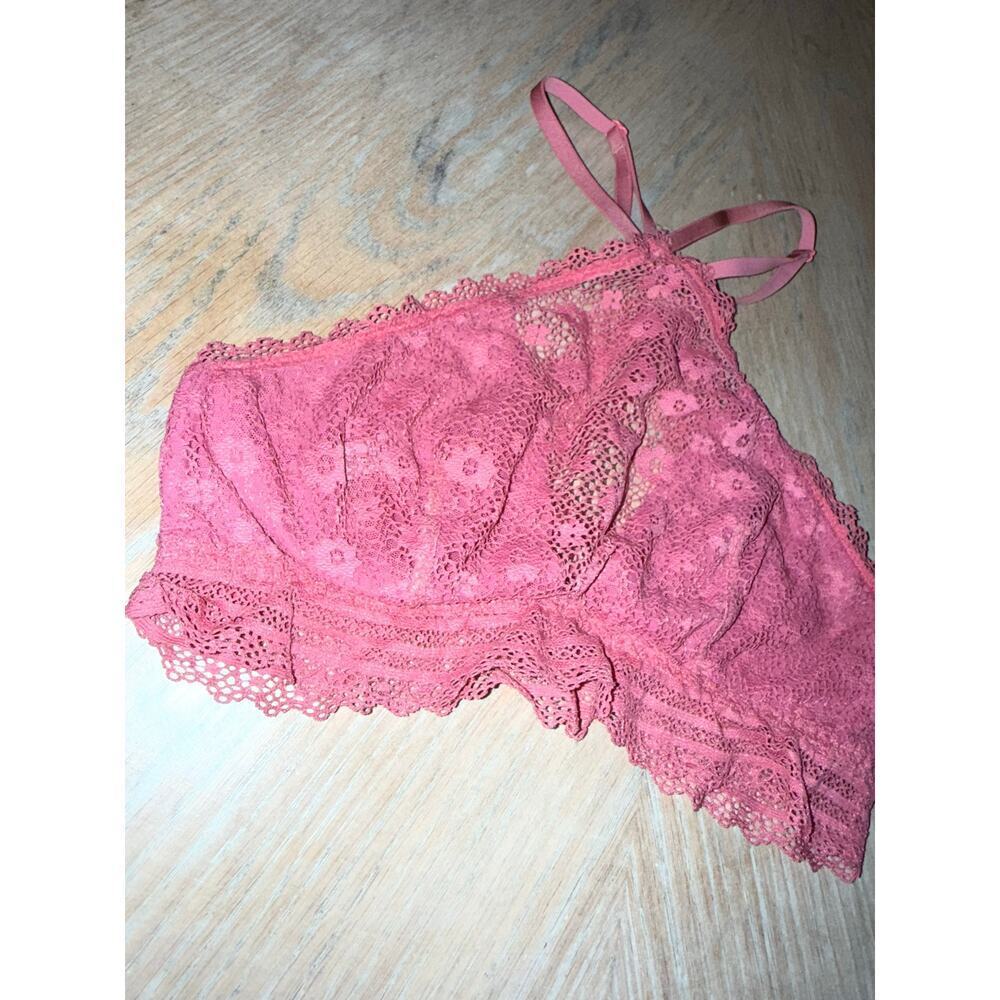 Victoria’s Secret pink lace halter neck bralette size small - Picture 3 of 8